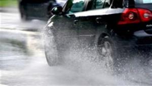 Tất tần tật những bí quyết để lái xe ô tô an toàn trong mùa mưa
